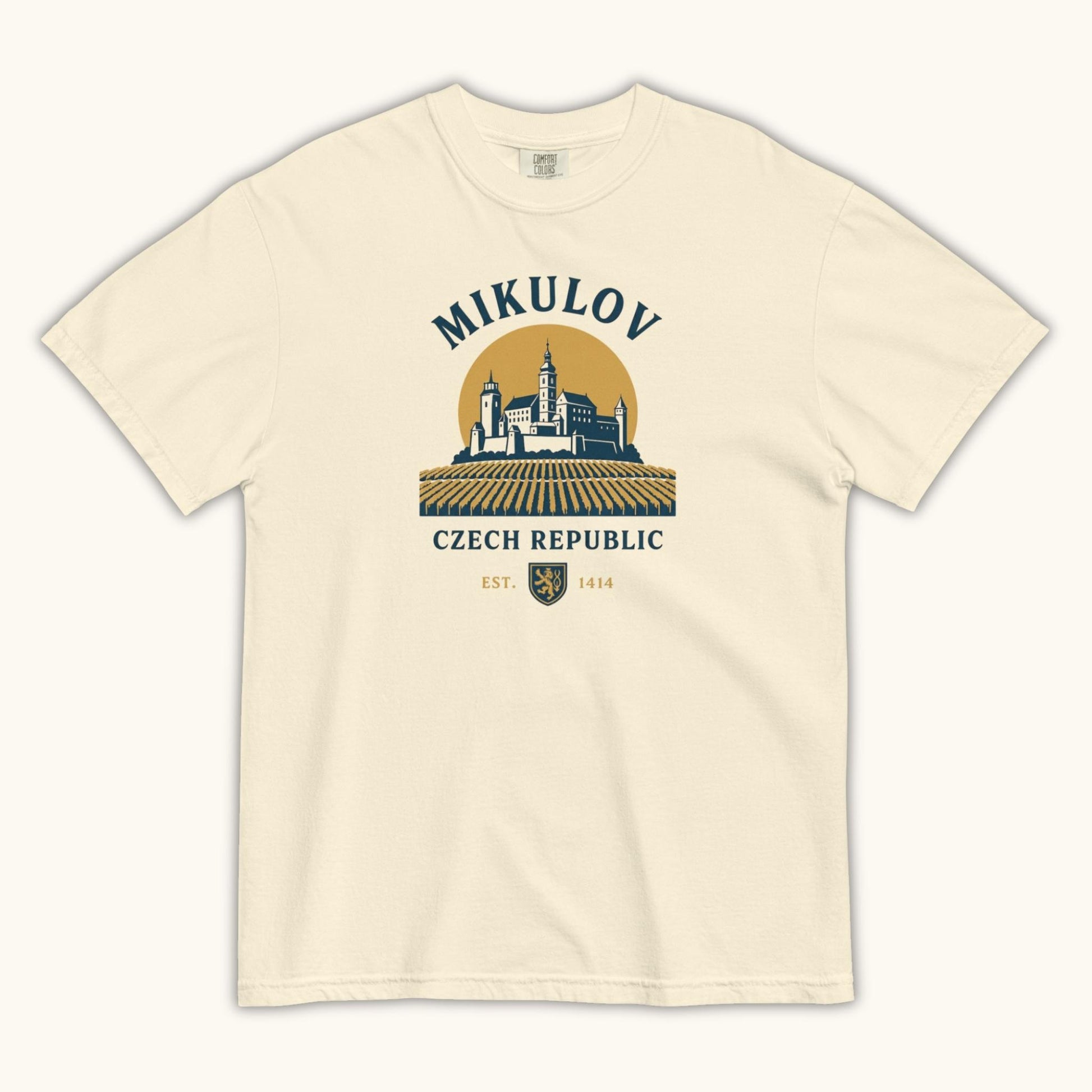 Mikulov Czech Republic t-shirt with illustration of Mikulov Castle and vineyards in South Moravia.
