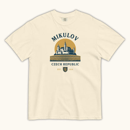 Mikulov Czech Republic t-shirt with illustration of Mikulov Castle and vineyards in South Moravia.
