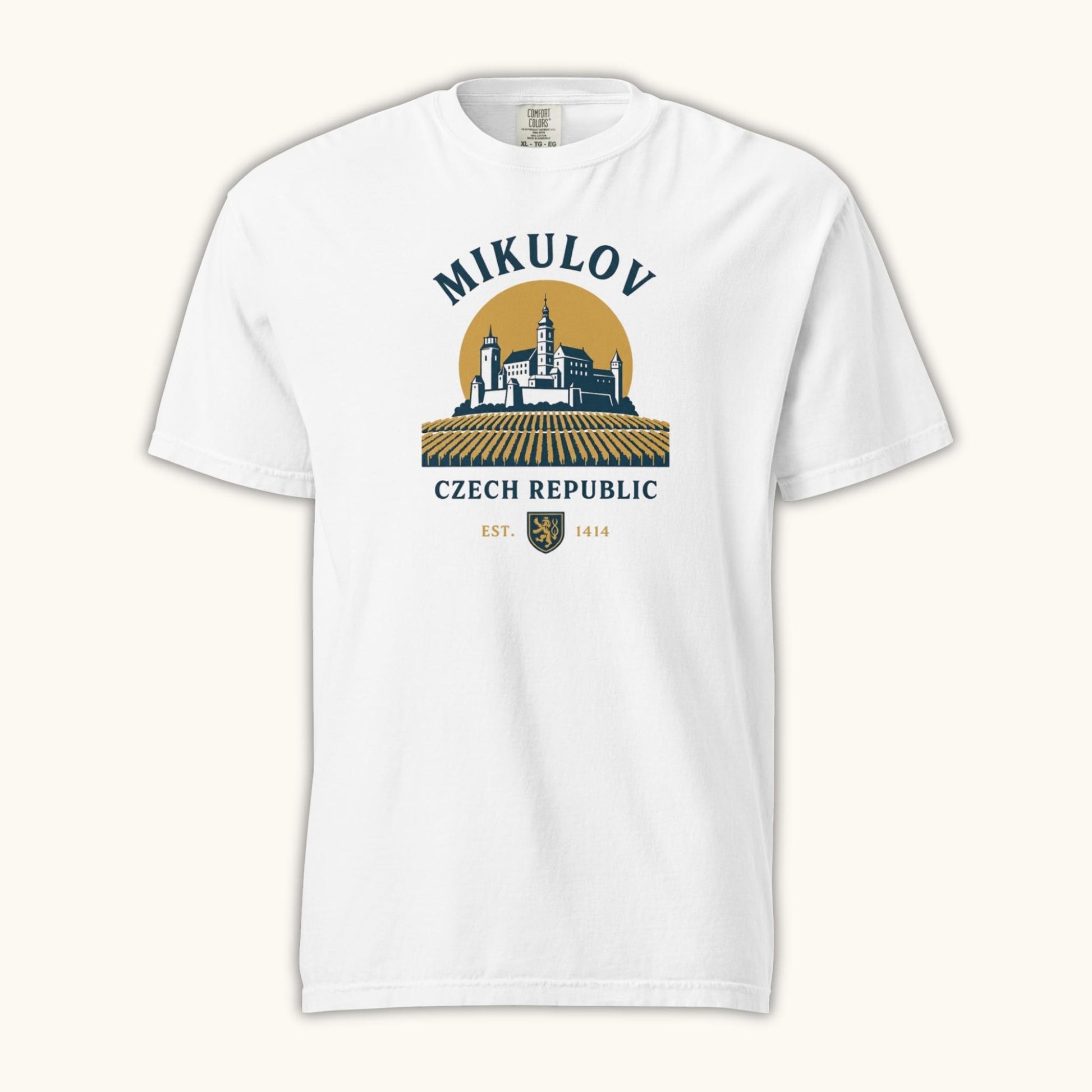 Mikulov Czech Republic t-shirt with illustration of Mikulov Castle and vineyards in South Moravia.
