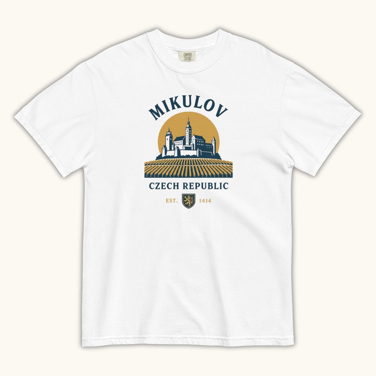 Mikulov Czech Republic t-shirt with illustration of Mikulov Castle and vineyards in South Moravia.
