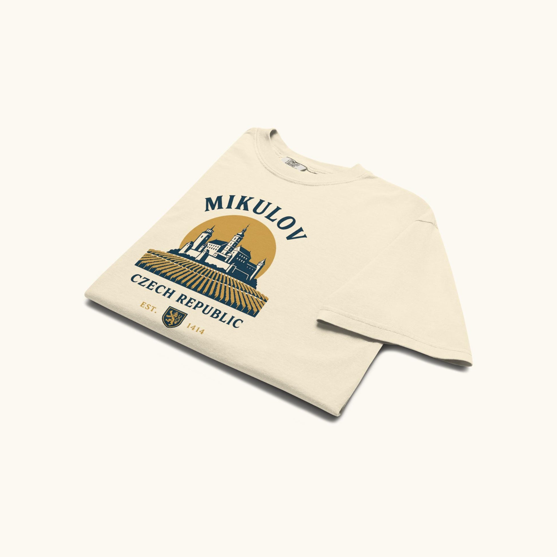 Mikulov Czech Republic t-shirt with illustration of Mikulov Castle and vineyards in South Moravia.
