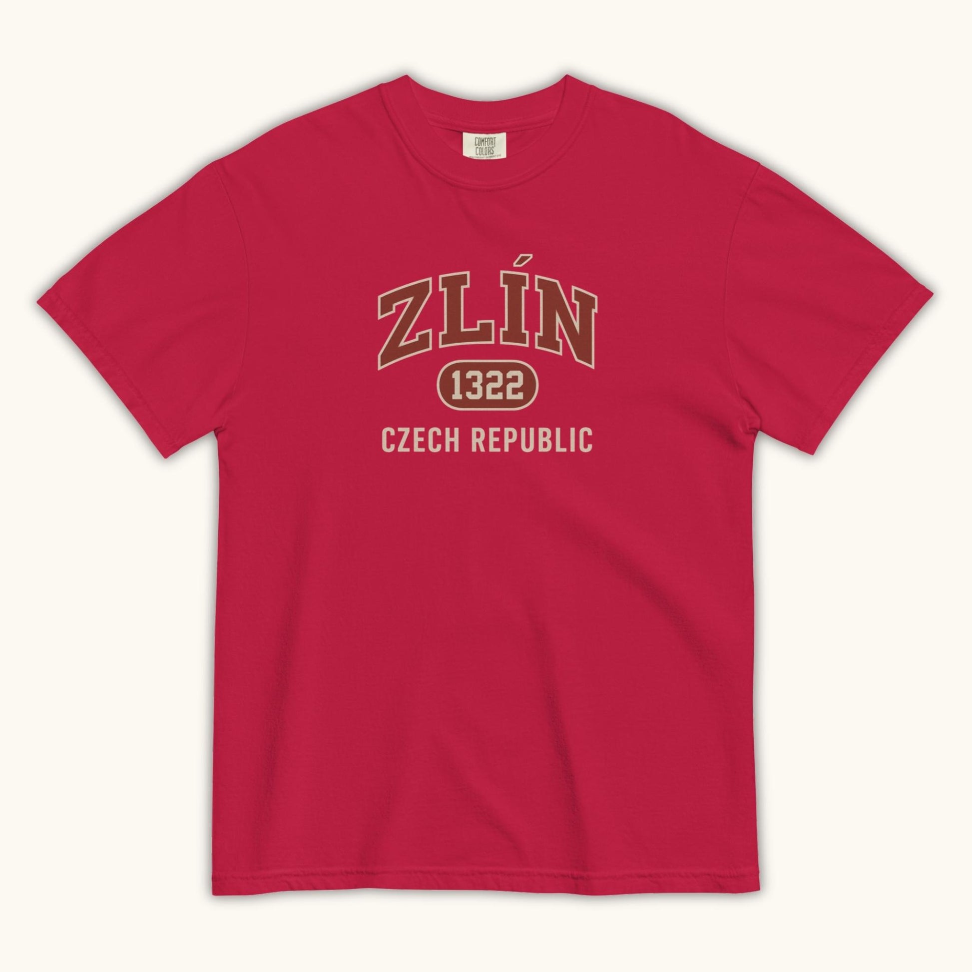 Unisex Zlín 1322 t-shirt in black with collegiate Czech Republic city design
