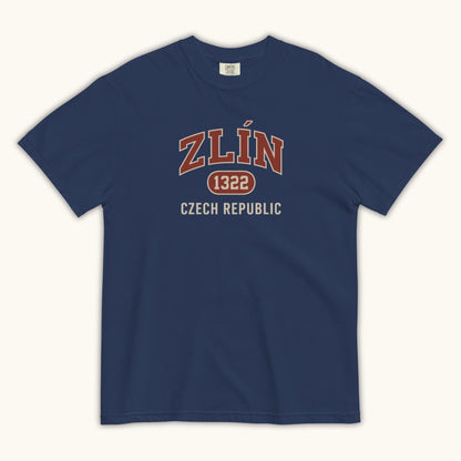Unisex Zlín 1322 t-shirt in black with collegiate Czech Republic city design
