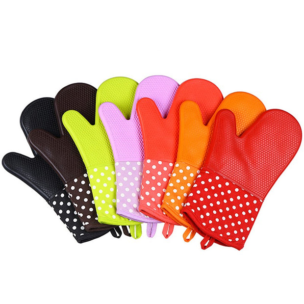Silicone Mitts with Polka Dots